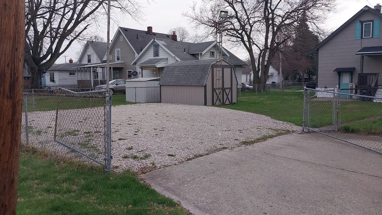 264 Spring Grove Ave #NA - Photo 4 of 28