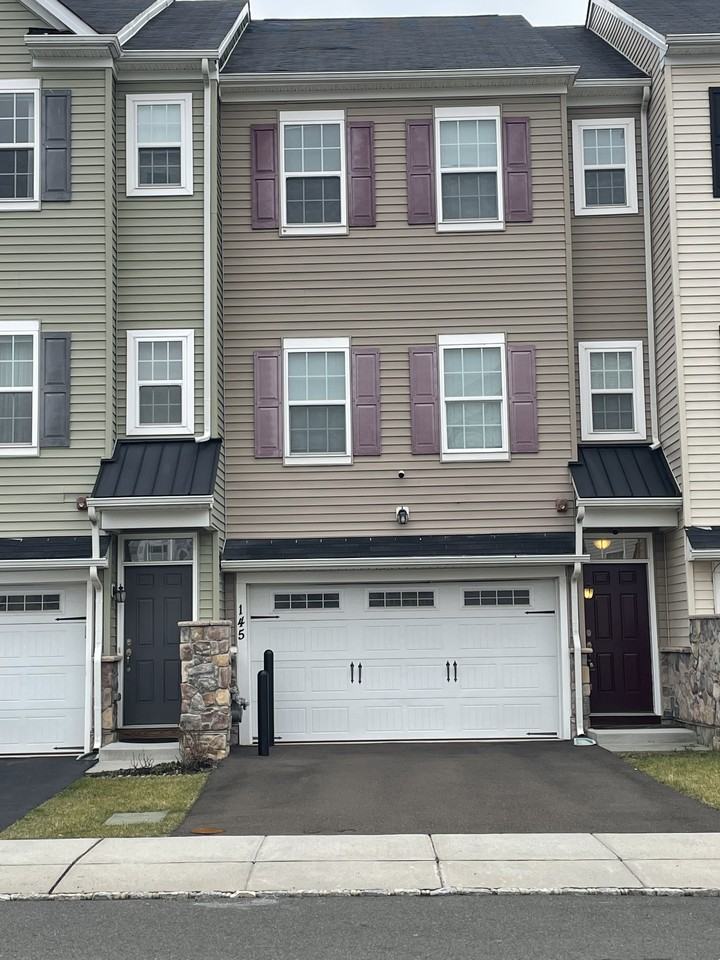 145 Mercer Ct #NA - Photo 2 of 20