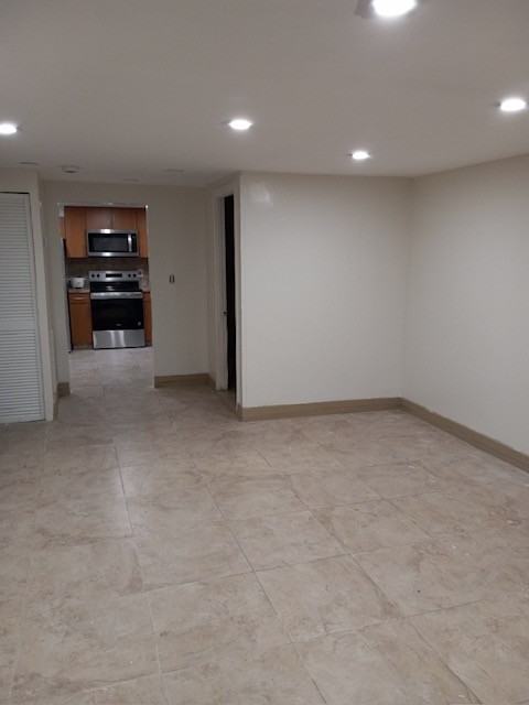 5710 Sw 38th St #NA - Photo 2 of 11