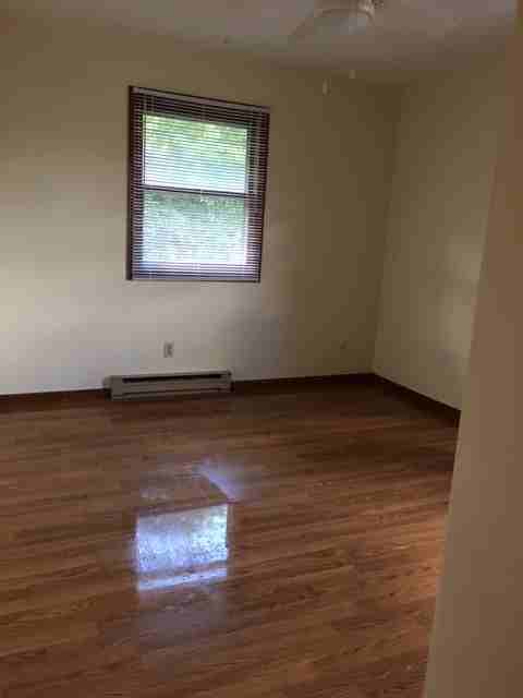 134 Flintridge Dr #8 - Photo 4 of 11