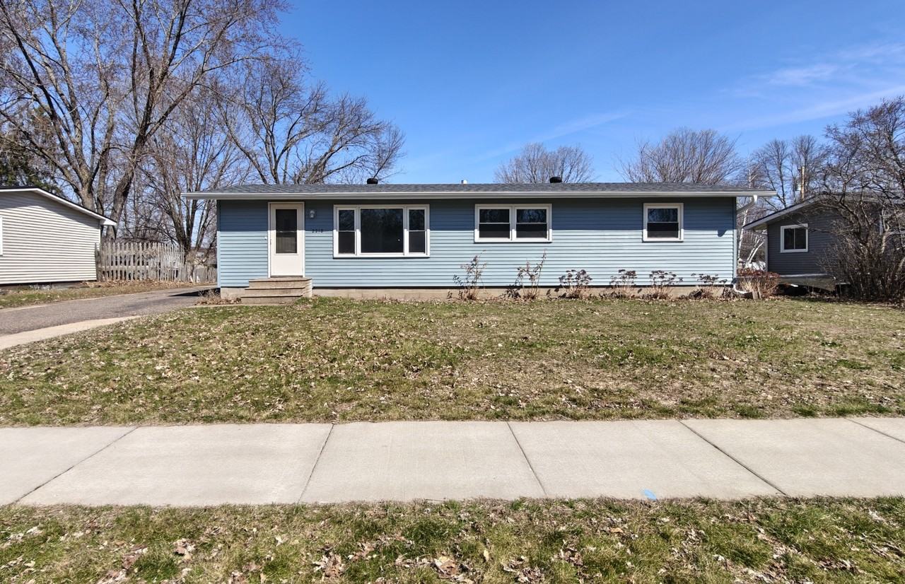 2212 Bartlett Ave #NA - Photo 2 of 33