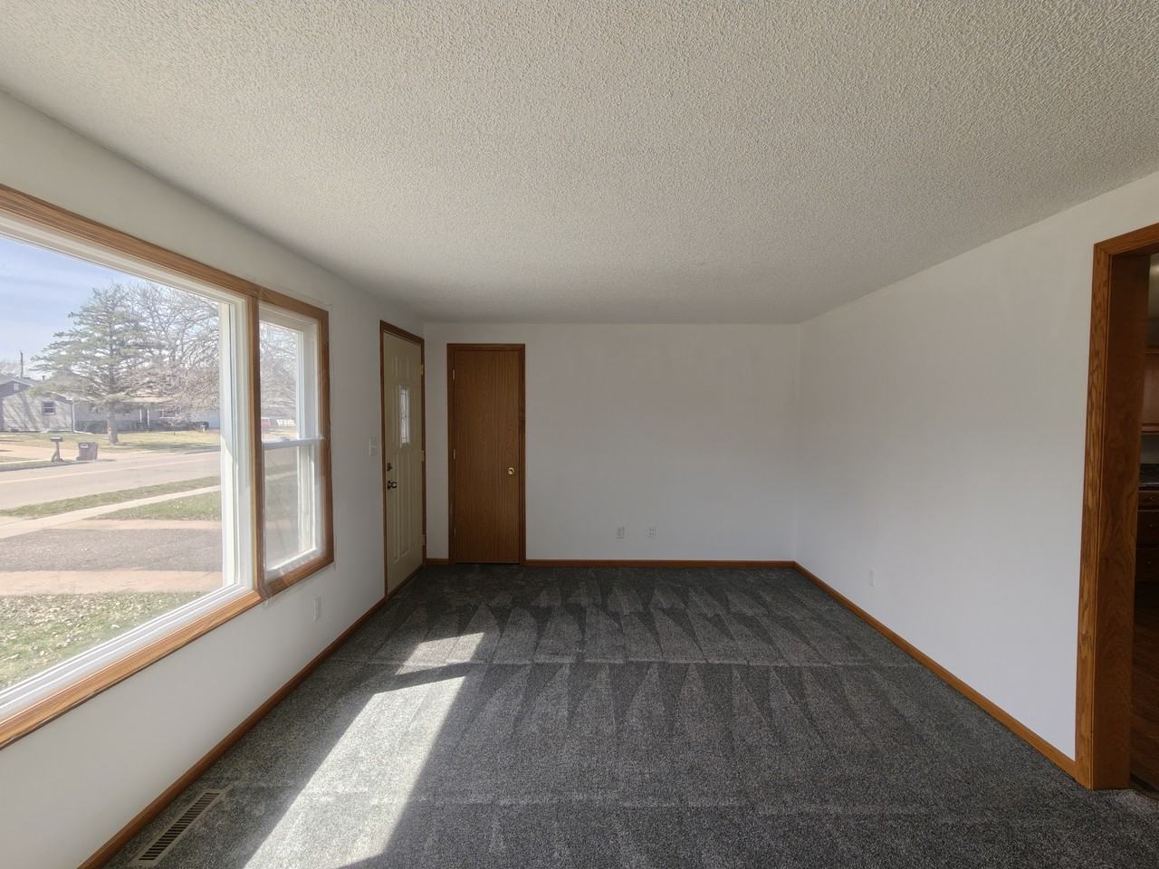 2212 Bartlett Ave #NA - Photo 5 of 33