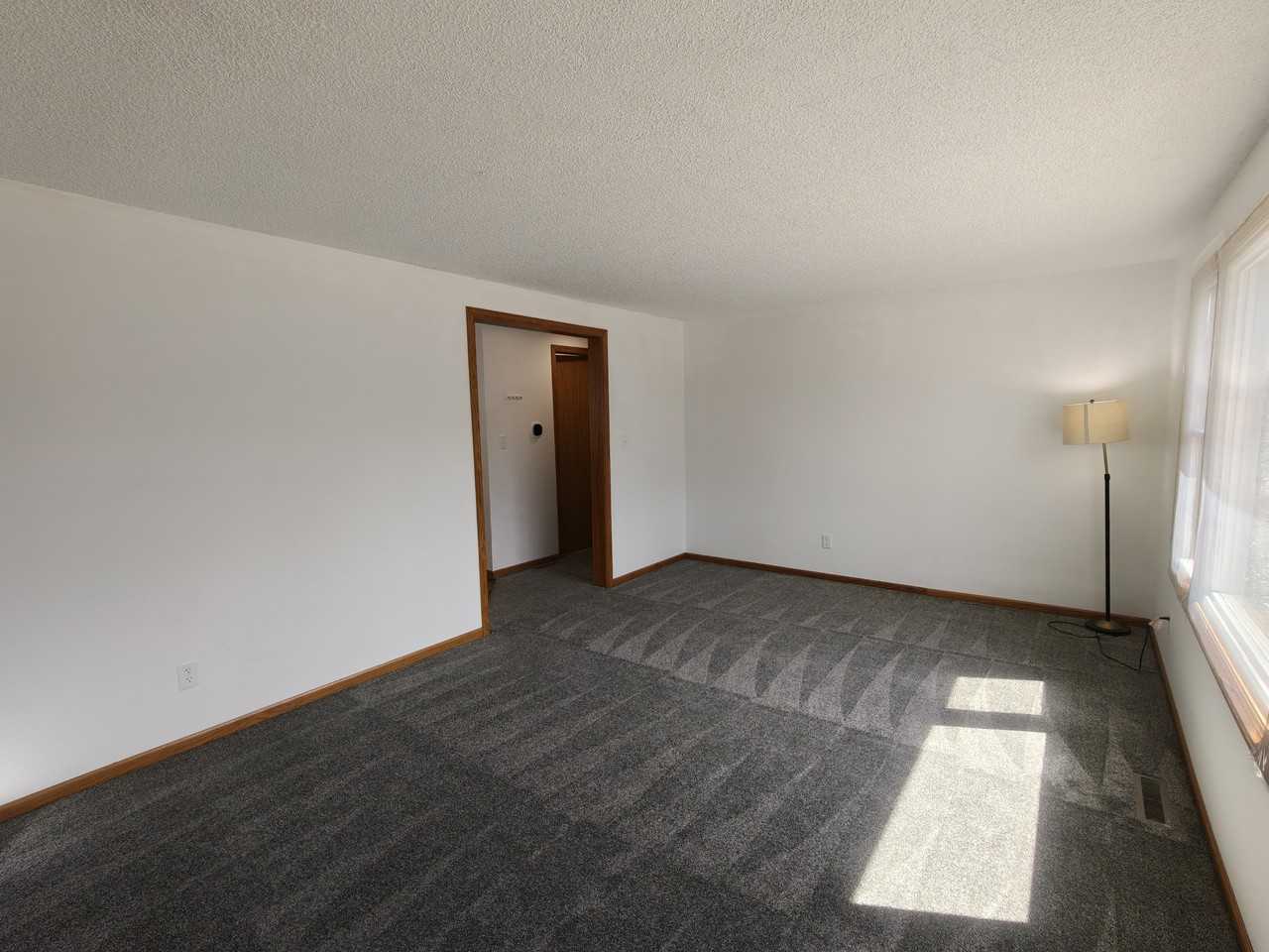 2212 Bartlett Ave #NA - Photo 7 of 33