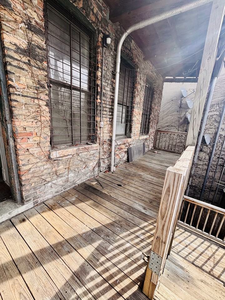 1905 West Division Street #2 rear - Photo 4 of 7