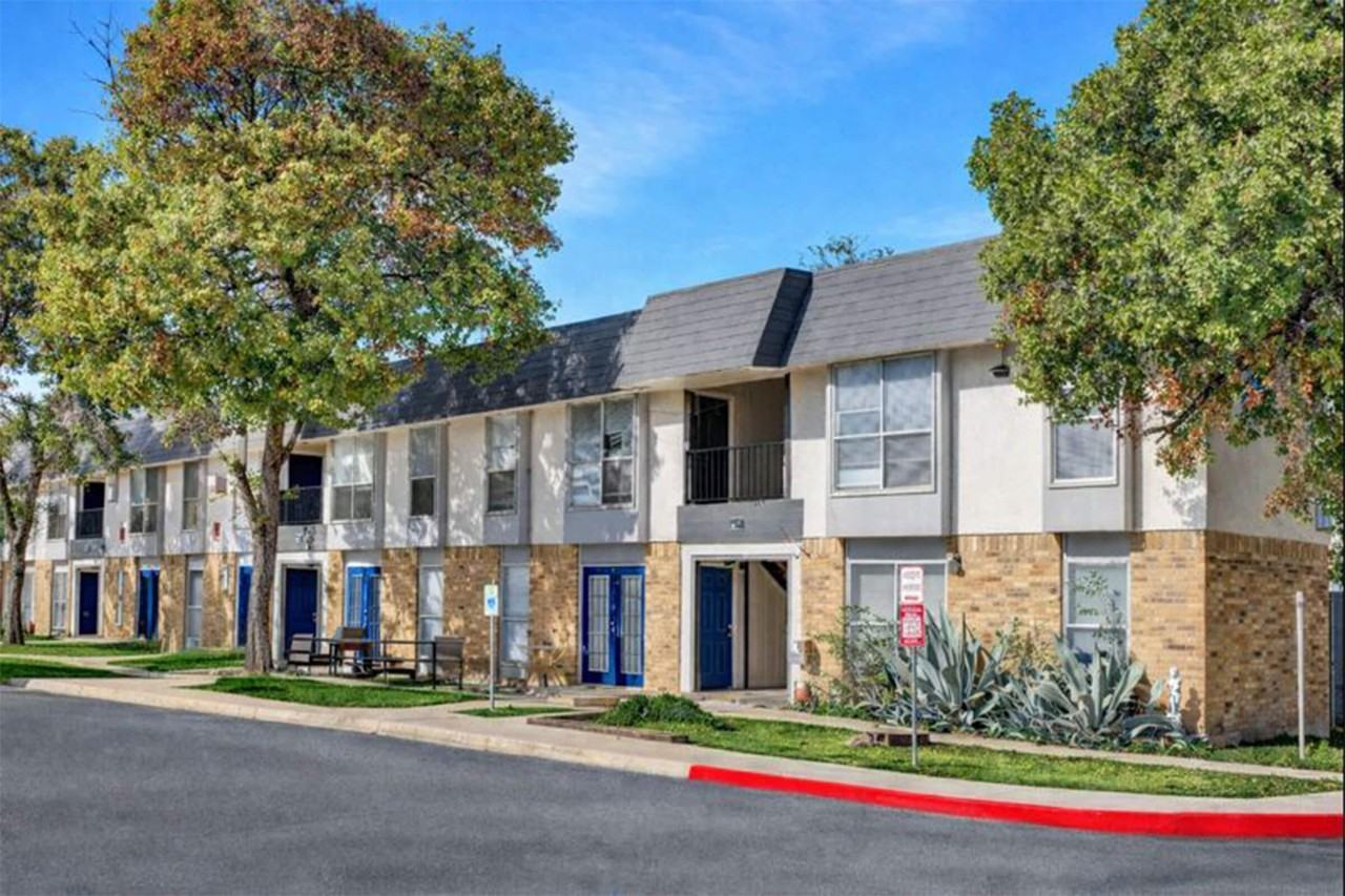 Oak Meadow Villa - Photo 2 of 16