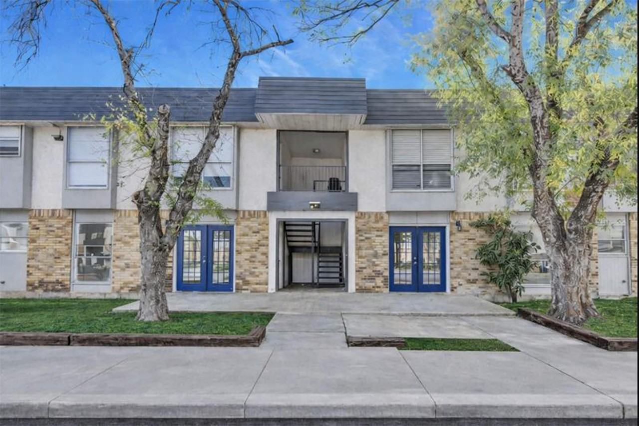 Oak Meadow Villa - Photo 3 of 16