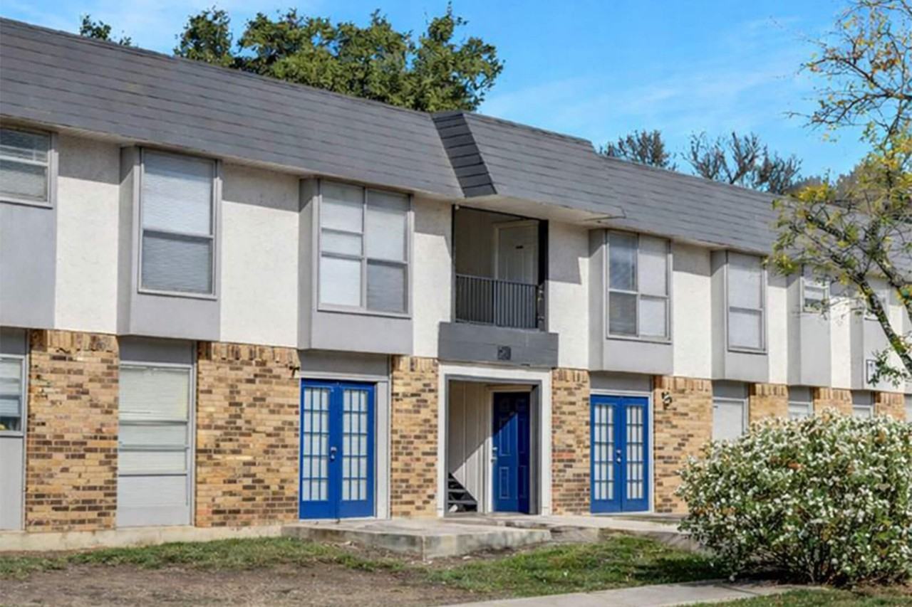 Oak Meadow Villa - Photo 4 of 16