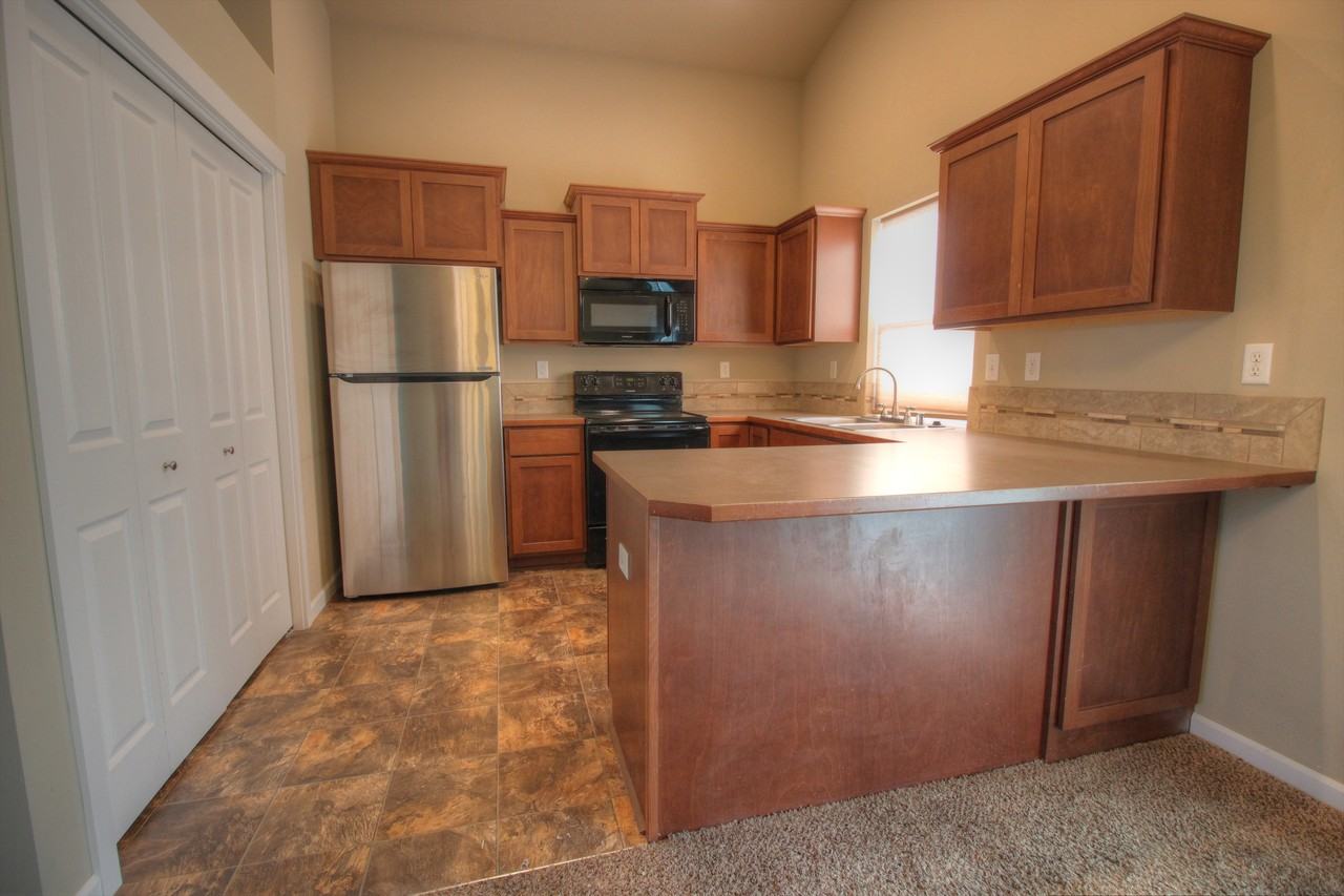 4412 S Ponderosa Ln #NA - Photo 4 of 37