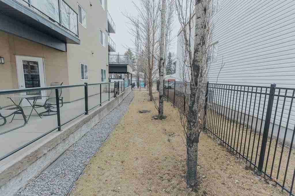 10525 80 Ave Nw - Photo 4 of 50