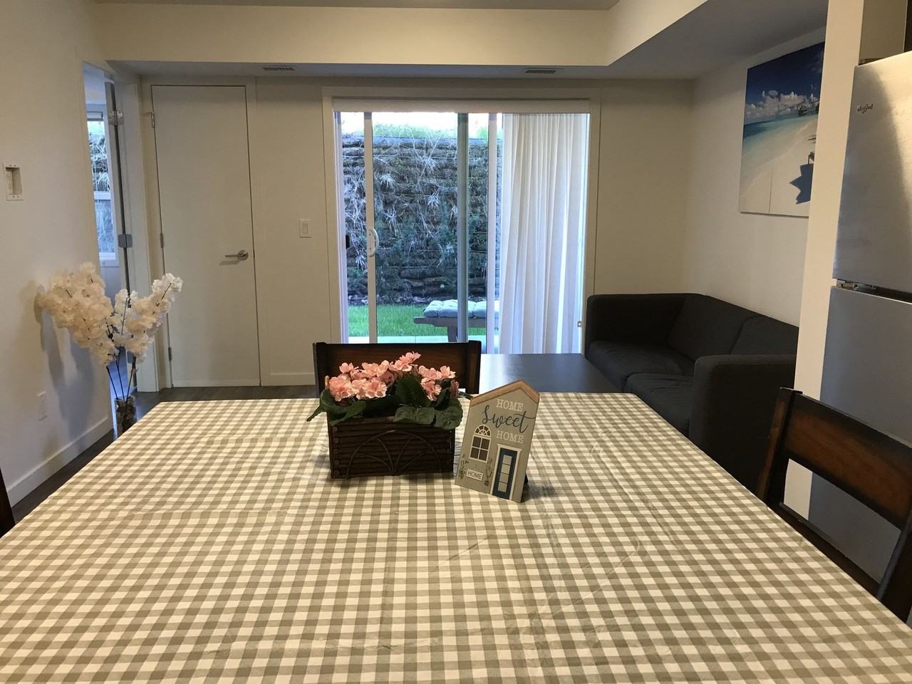 625 Academy Way - Photo 4 of 13