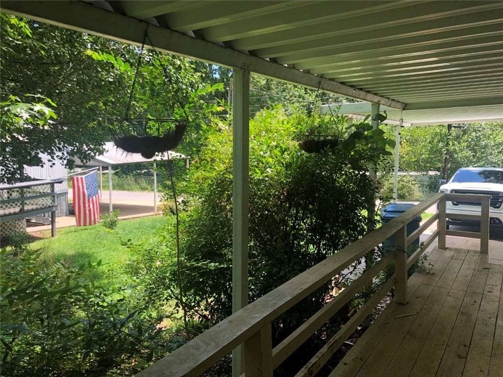 27 Skyline Dr - Photo 2 of 11