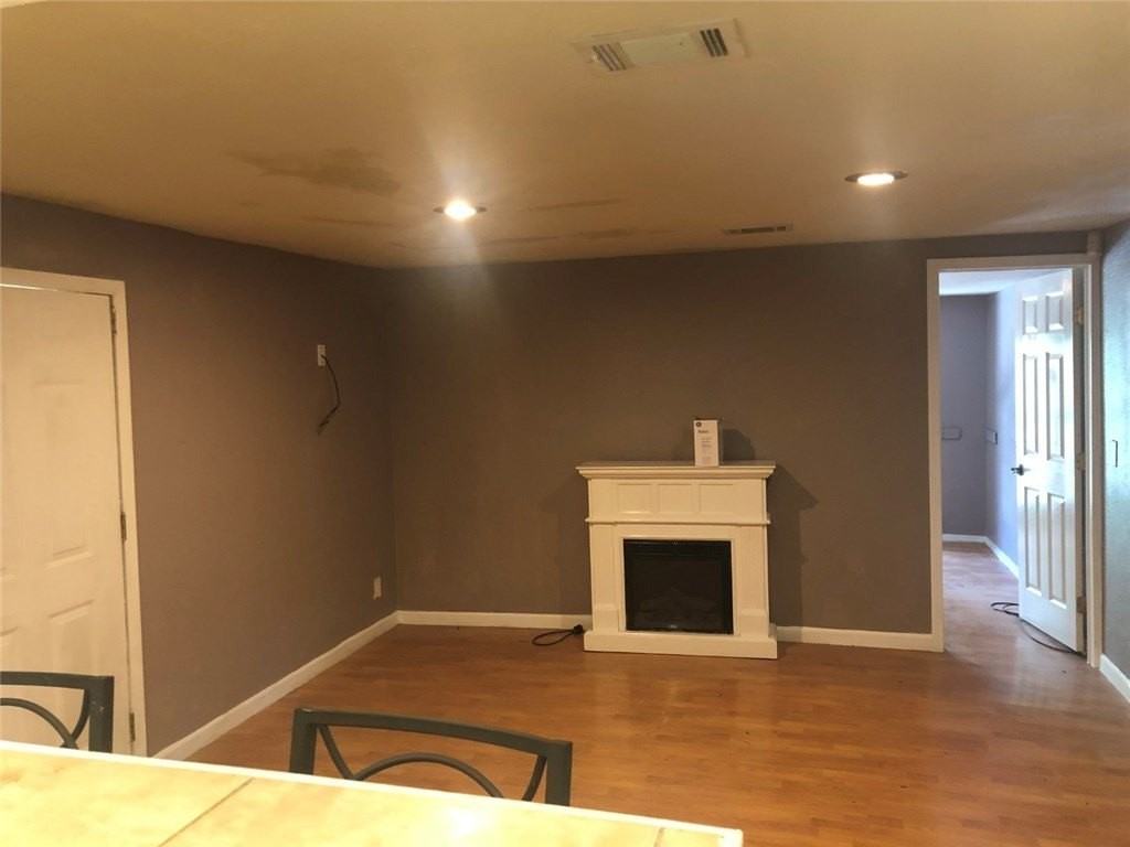 27 Skyline Dr - Photo 3 of 11