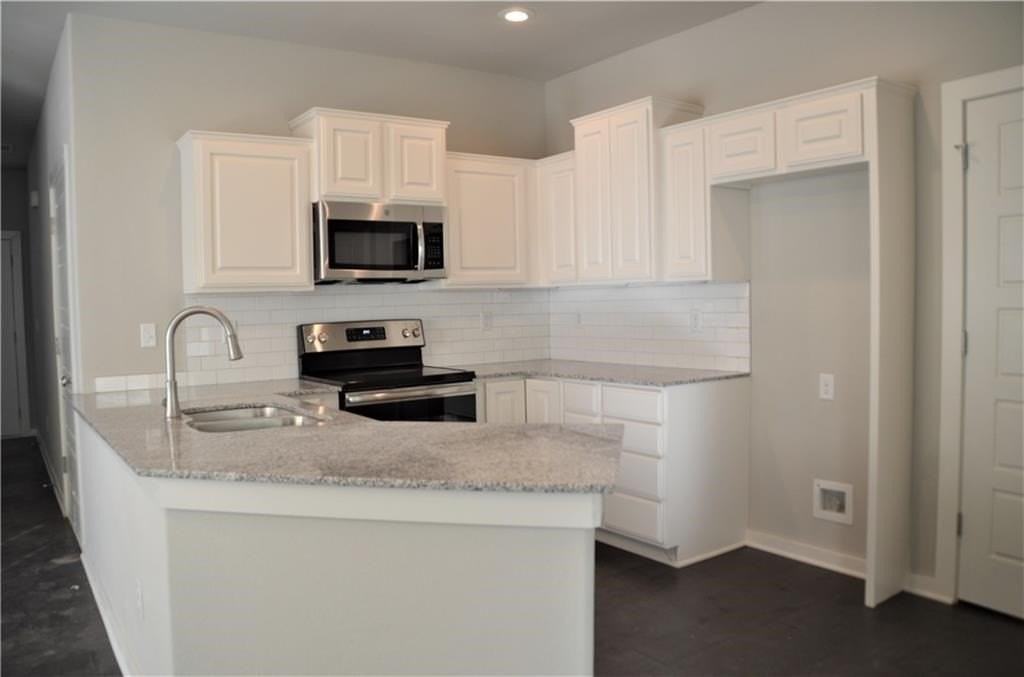 2405 Sw Arbor Rd - Photo 6 of 16