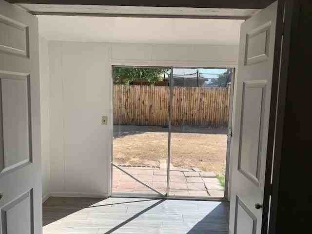 6731 N 65th Ave - Photo 6 of 15
