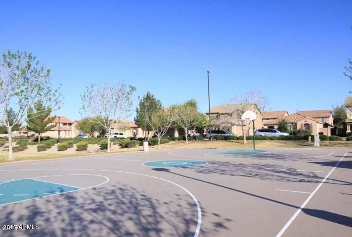 1956 S Falcon Dr - Photo 3 of 10