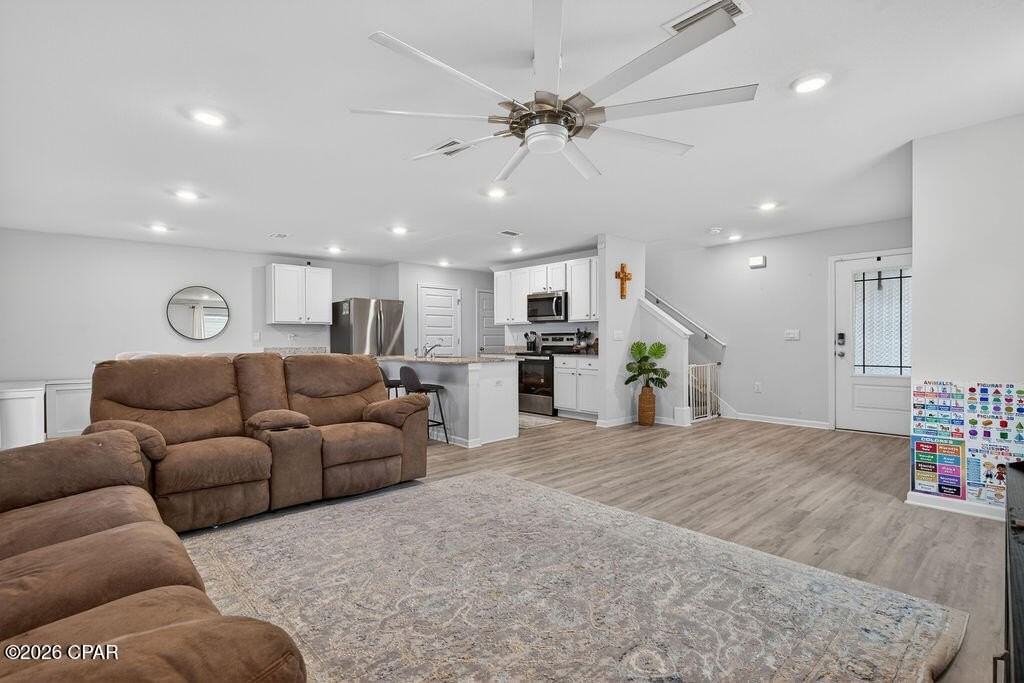 6615 Atkins Rd - Photo 7 of 50