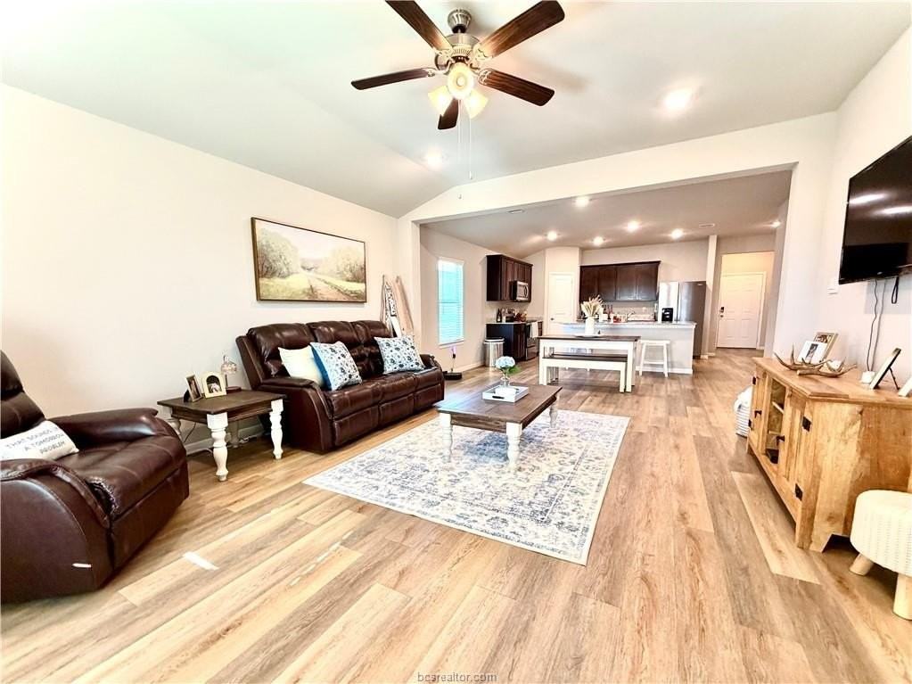 5334 Samuel Run - Photo 3 of 14