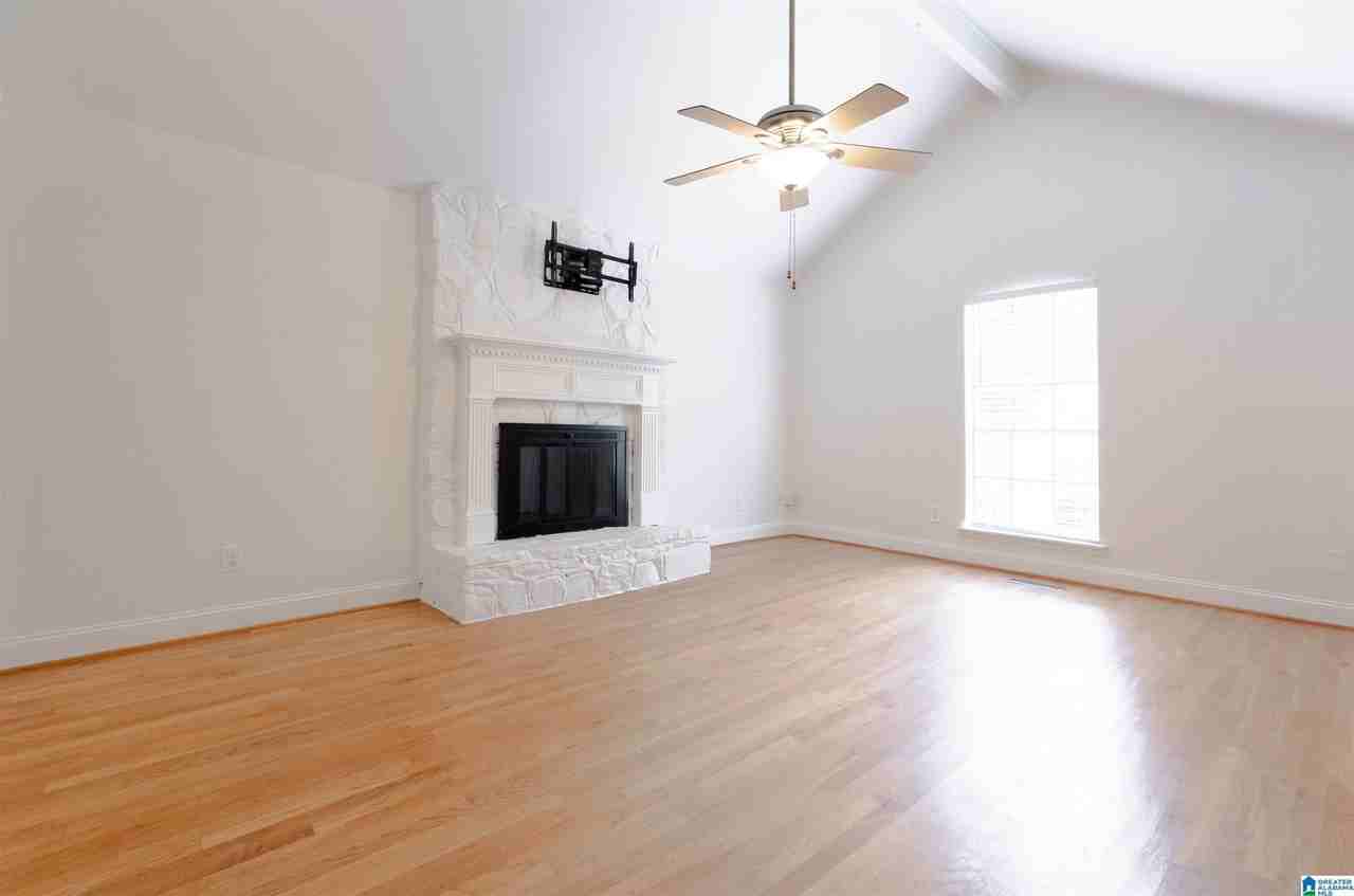 3612 Chaumont Dr - Photo 3 of 24