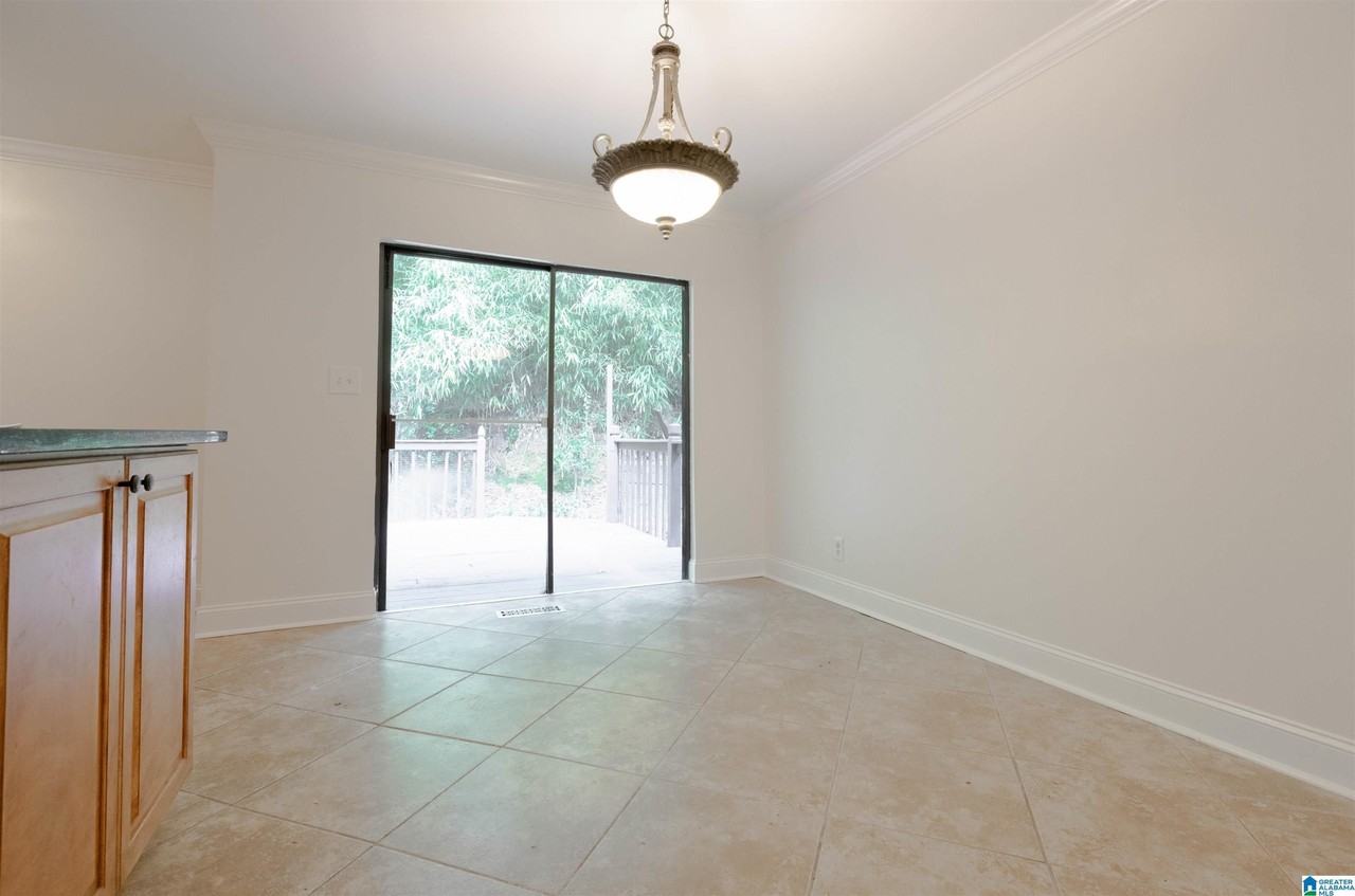 3612 Chaumont Dr - Photo 7 of 24