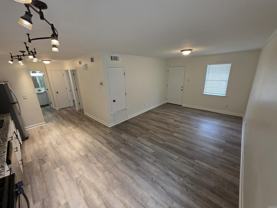 303 S Border St - Photo 1 of 1