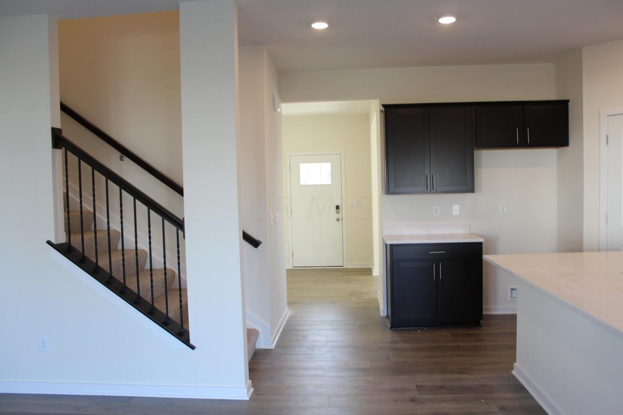 448 Park Vista Dr - Photo 7 of 15