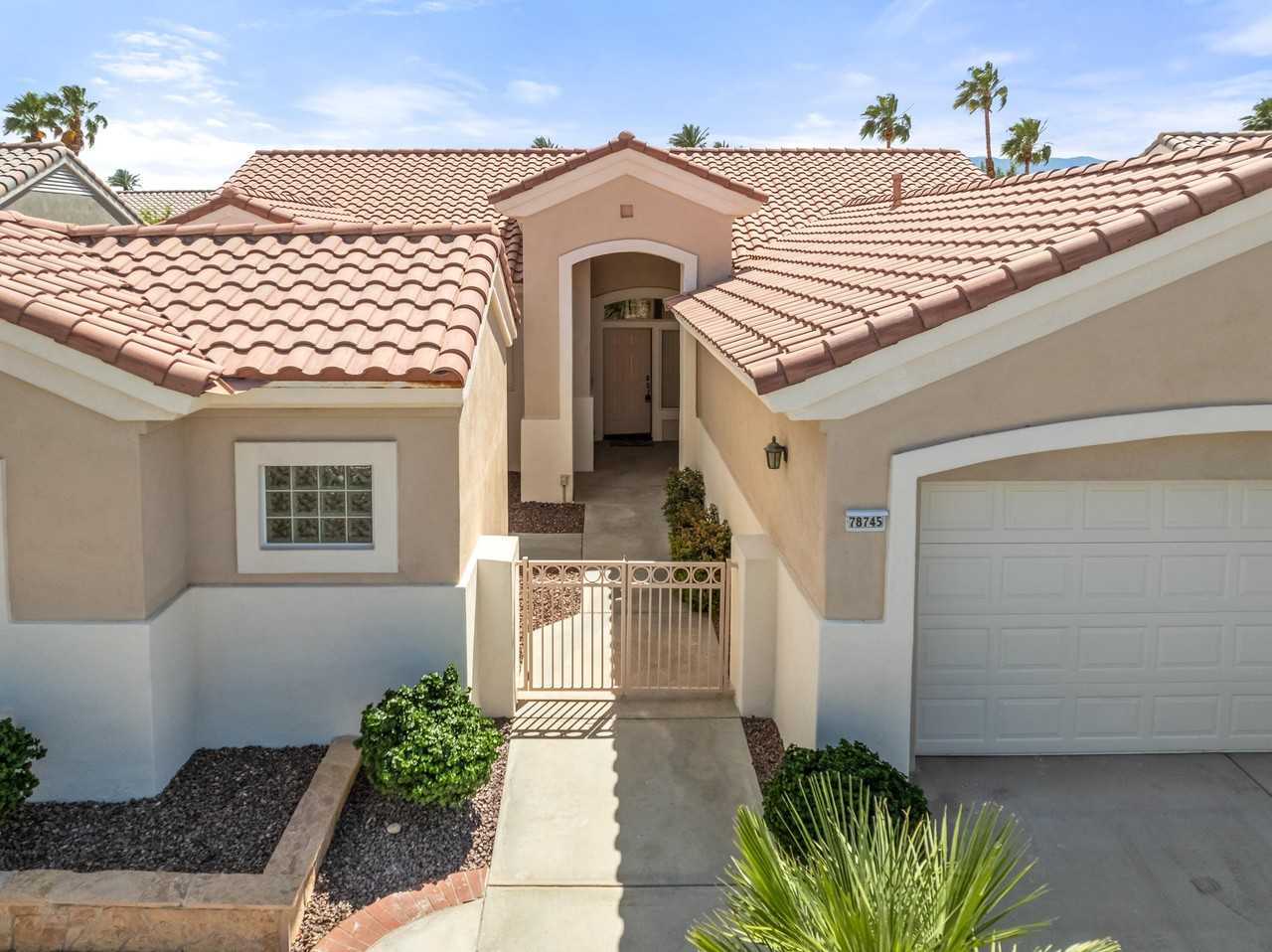 78745 Platinum Dr - Photo 2 of 50