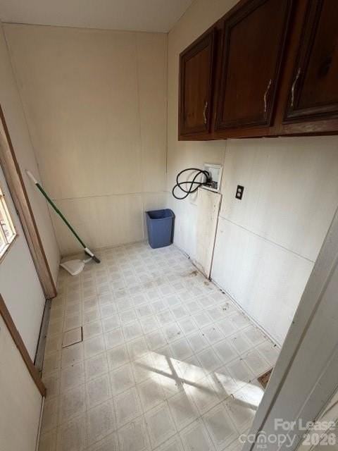 218 Hawkins Dr W - Photo 5 of 5