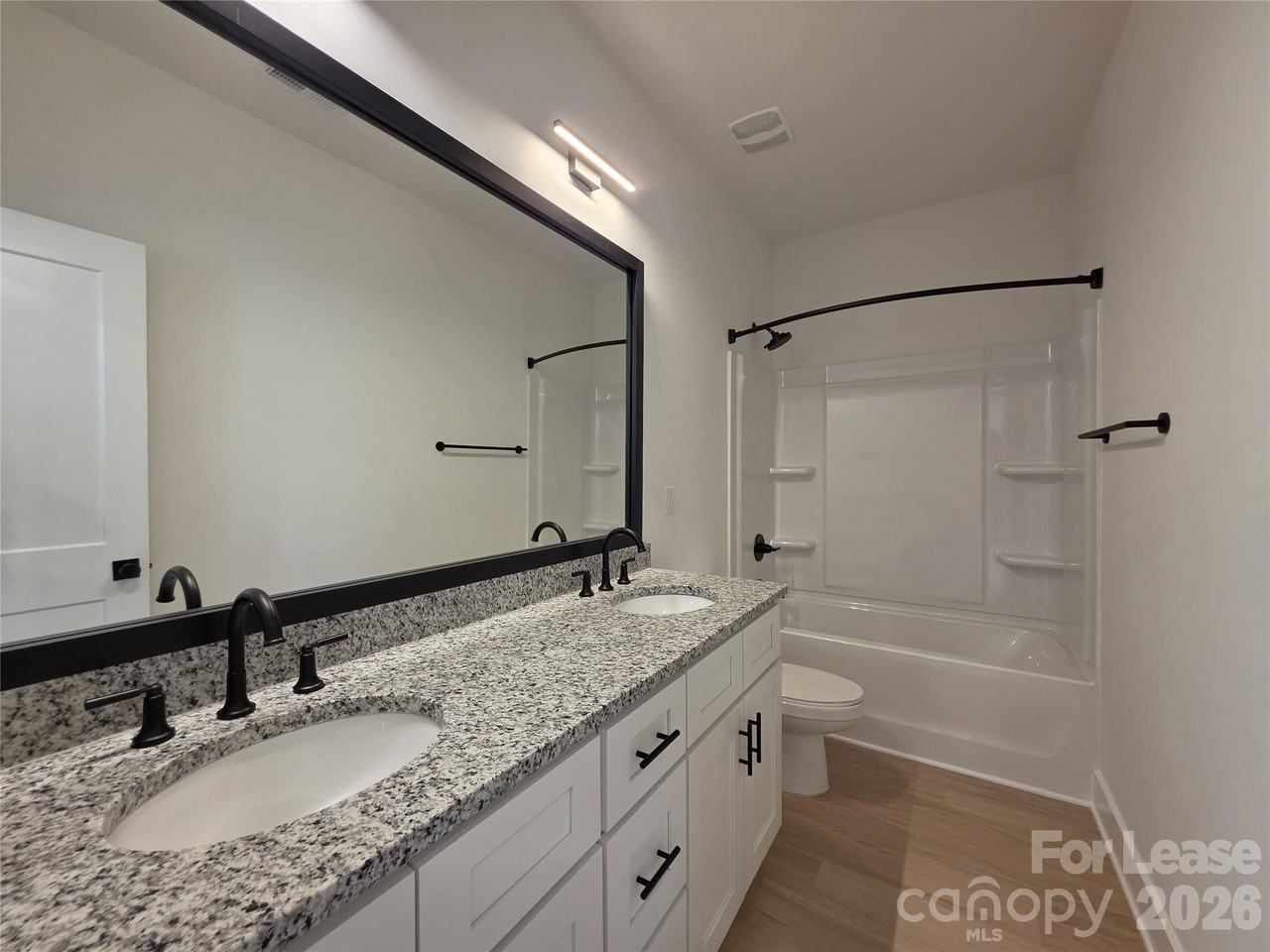 1028 Patton Ave - Photo 7 of 12