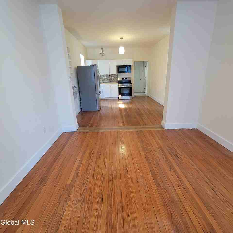 762 Eastern Ave - Photo 7 of 20