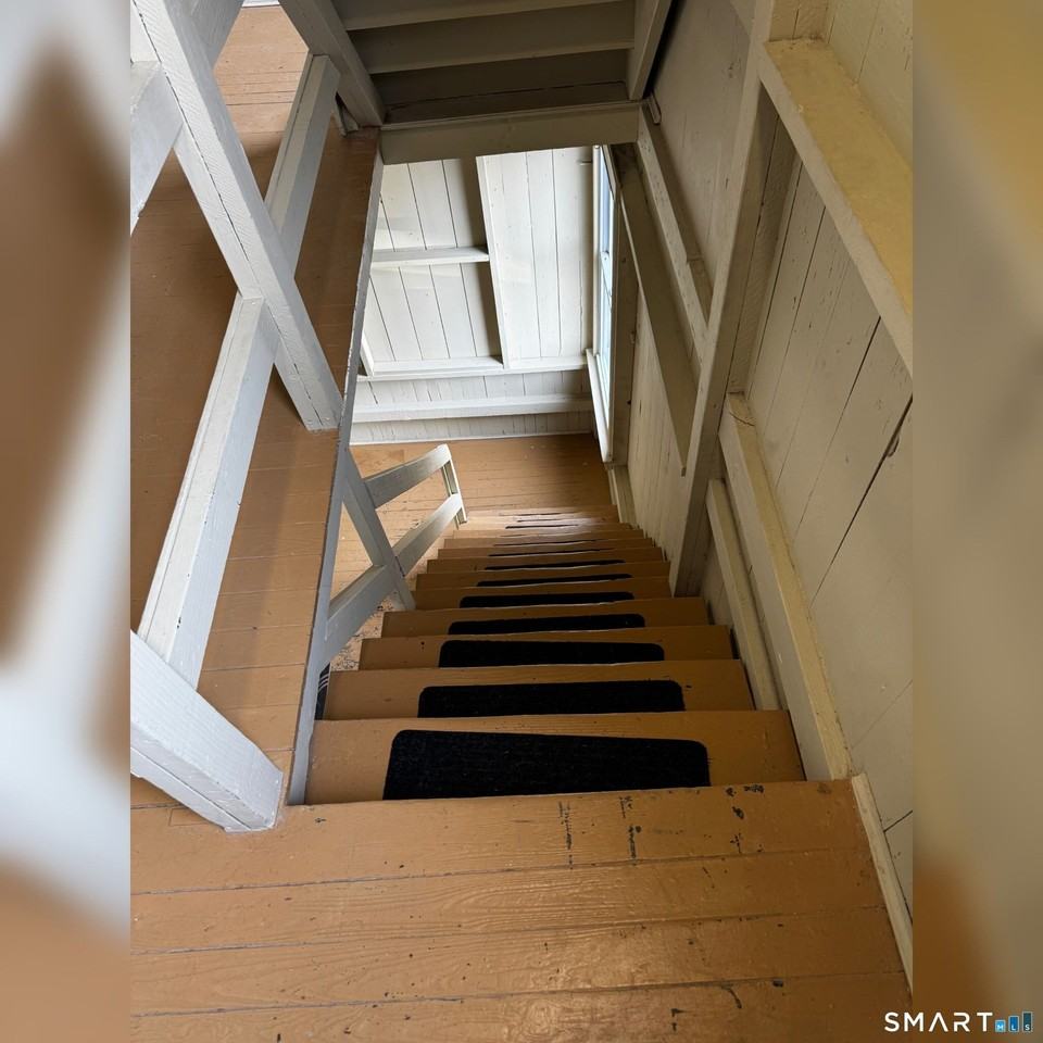 182 West St - Photo 2 of 18