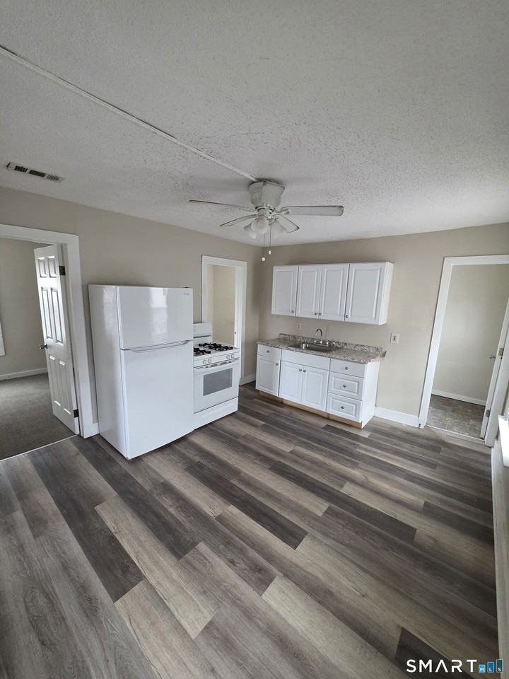 49 Springdale Ave - Photo 2 of 10