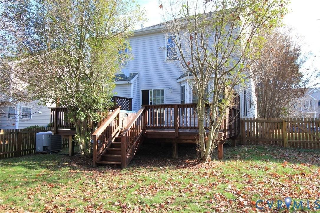 11528 Pinedale Dr - Photo 3 of 19