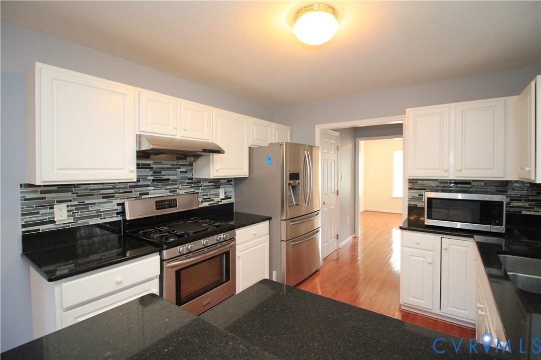 11528 Pinedale Dr - Photo 7 of 19