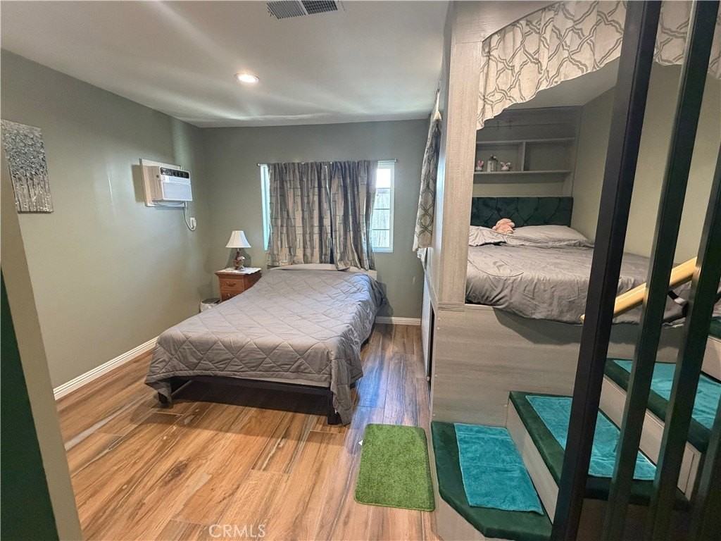 18421 E Cypress St - Photo 7 of 10