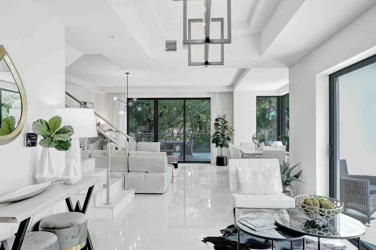 3040 N Ocean Blvd - Photo 5 of 50