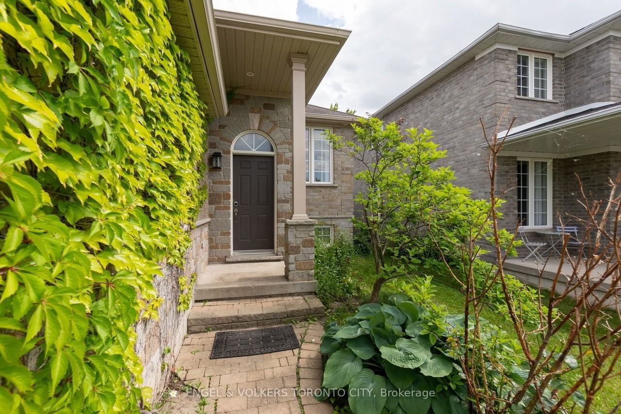 125 Sovereign'S Gate Uppr - Photo 4 of 24