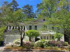 featured image of 430 W Wesley Rd Nw