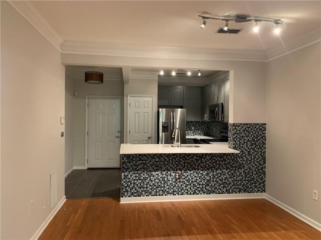 1120 Westchester Rdg Ne - Photo 7 of 19