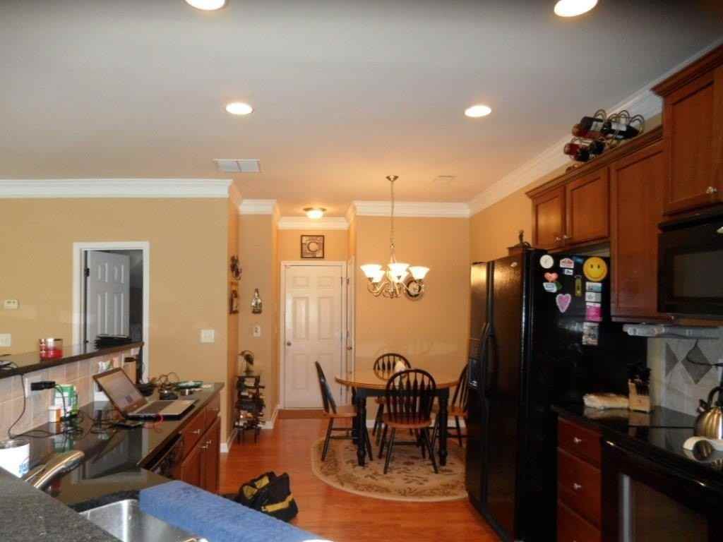 5040 Hastings Ter - Photo 4 of 17