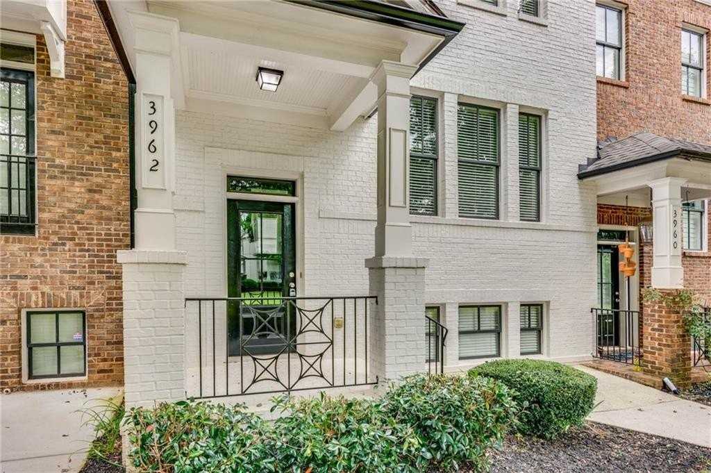 3962 Boston Common St - Photo 2 of 32