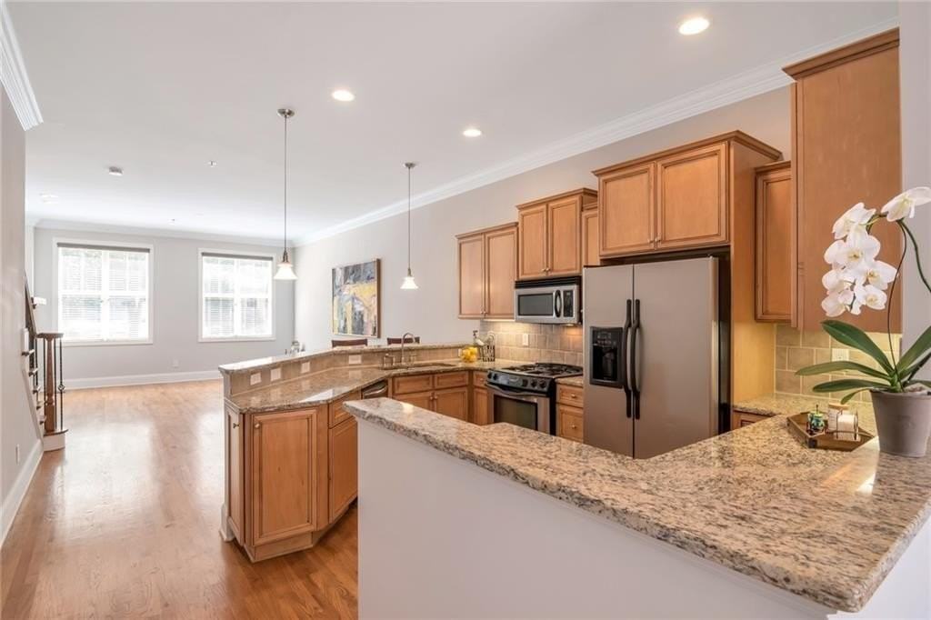 58 Emerson Hill Sq - Photo 5 of 26