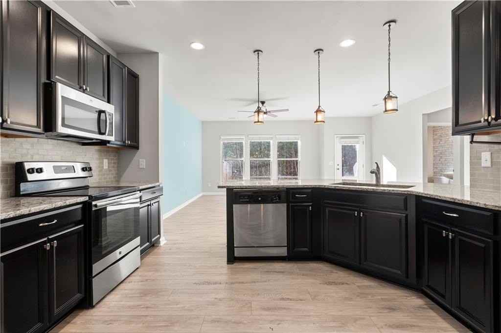 1540 Brookmere Way - Photo 6 of 50