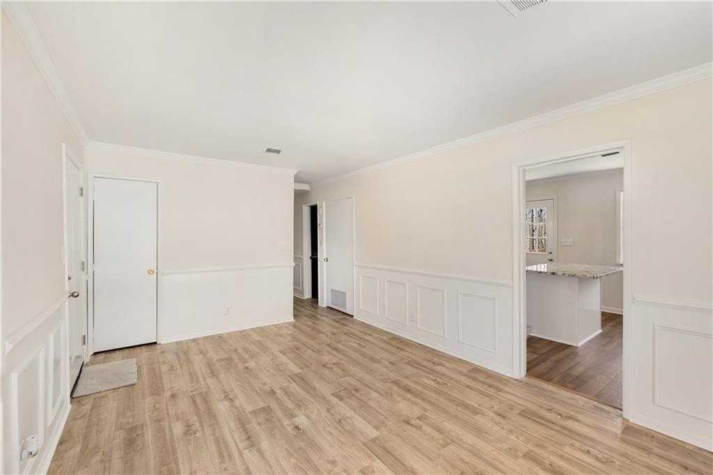 3841 Cherokee Trl - Photo 5 of 28