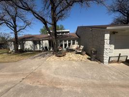 featured image of 1925 Bunting Ct #1