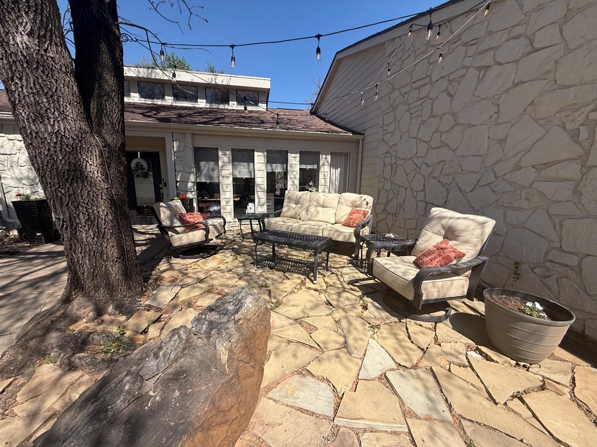 1925 Bunting Ct #1 - Photo 5 of 50