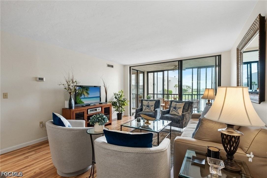 4210 Steamboat Bnd Apt 304 - Photo 7 of 39