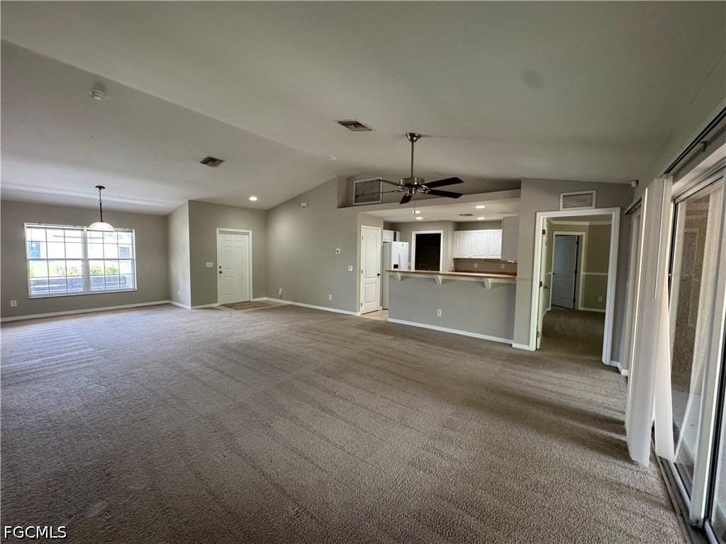 2912 48th St W - Photo 4 of 14