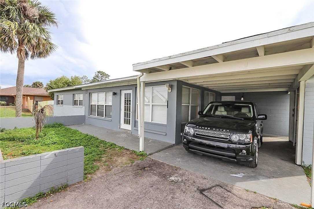 106 Leeland Heights Blvd W Unit A - Photo 2 of 10