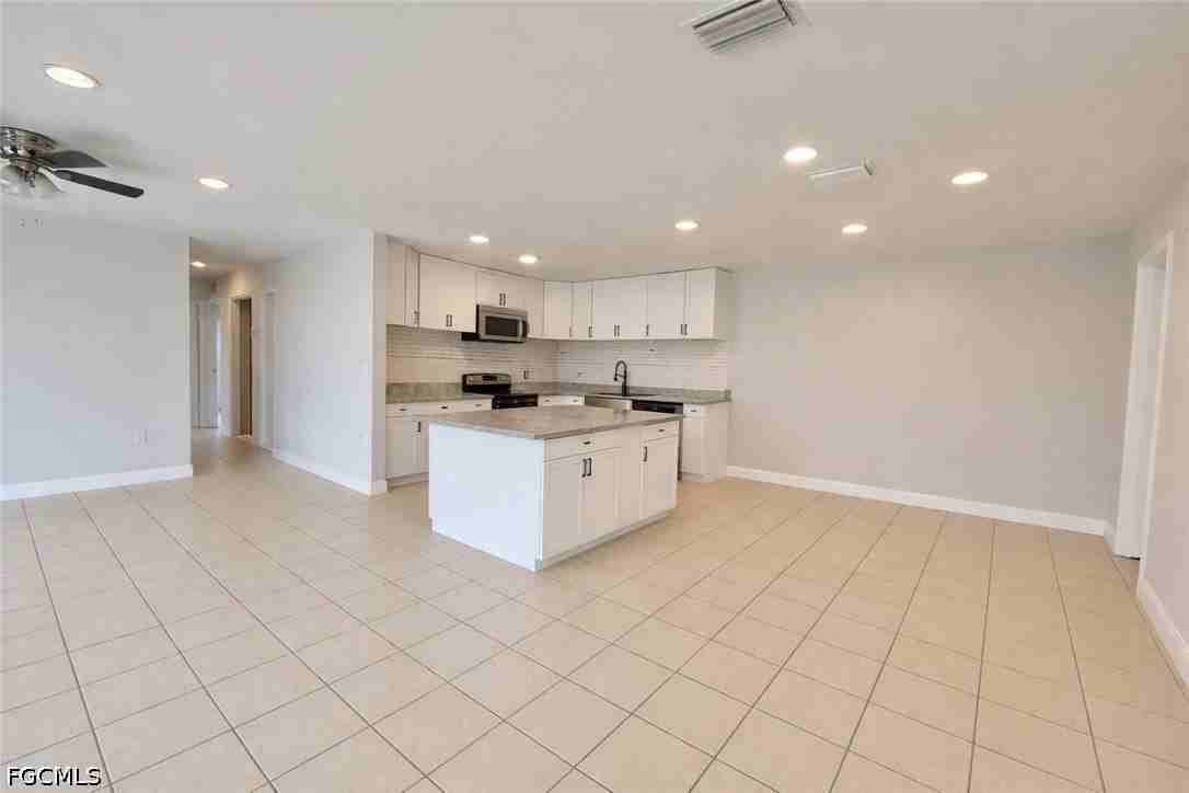 106 Leeland Heights Blvd W Unit A - Photo 4 of 10