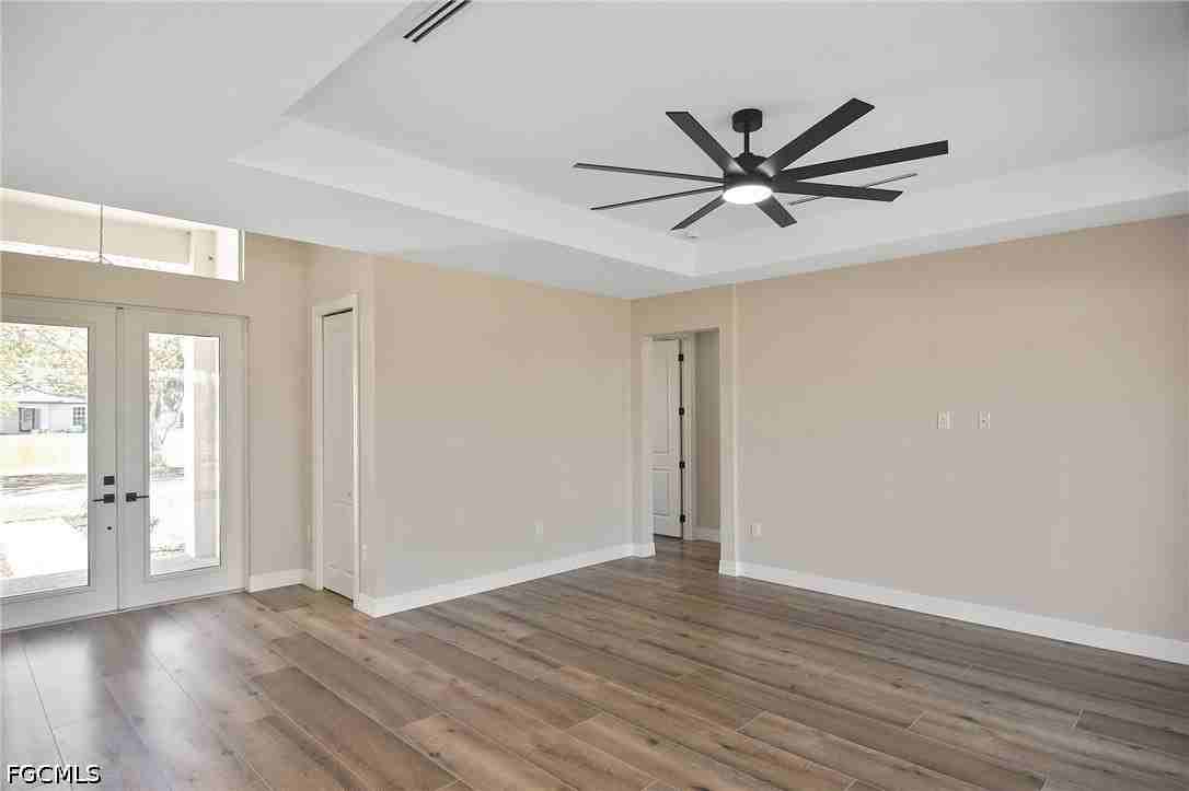 1406 Nw 19th St - Photo 3 of 30